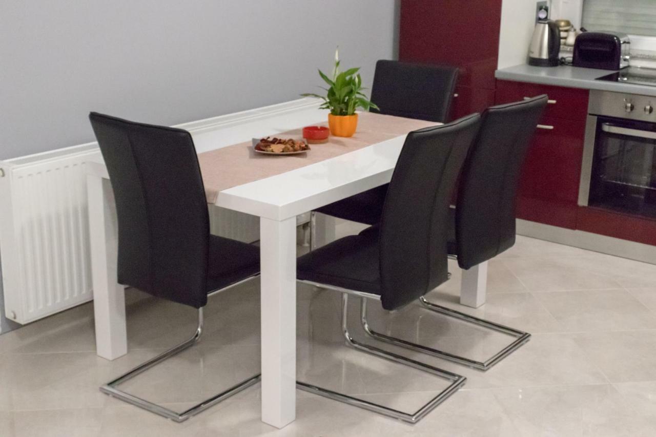 Apartman Pampas Osijek Buitenkant foto