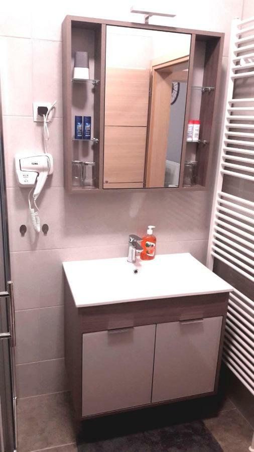 Apartman Pampas Osijek Buitenkant foto