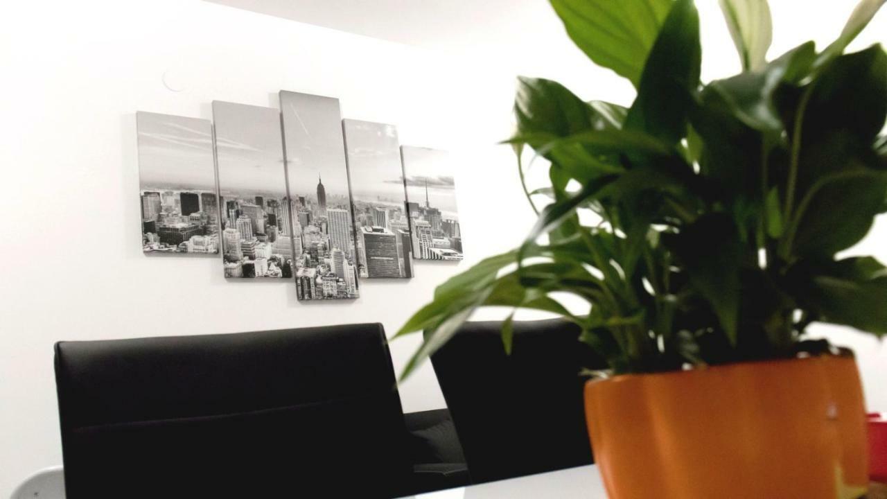 Apartman Pampas Osijek Buitenkant foto