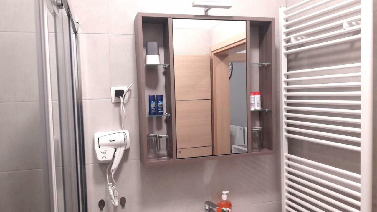 Apartman Pampas Osijek Buitenkant foto