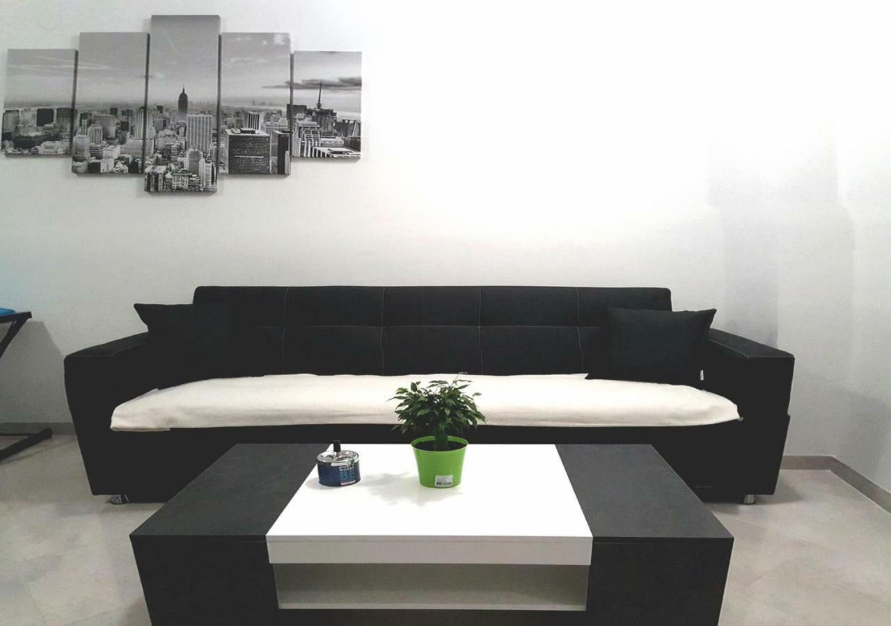 Apartman Pampas Osijek Buitenkant foto