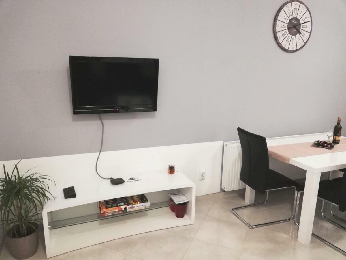 Apartman Pampas Osijek Buitenkant foto